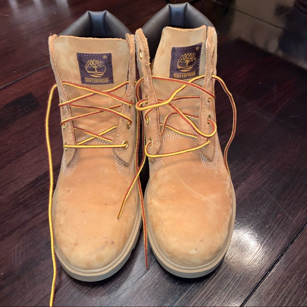 Womens size 5 Waterproof Timberlands